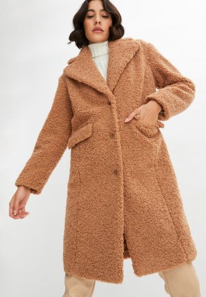 Зимнее пальто Bouclé bonprix, коричневый Bonprix