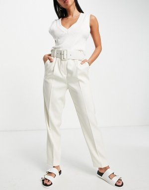 Кремовые укороченные брюки с ремнем -Белый Vero Moda