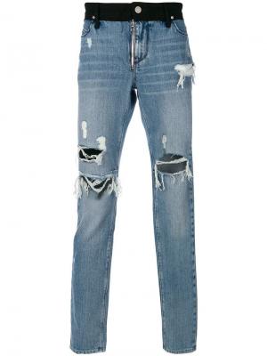 Классические джинсы с рваным эффектом RtA