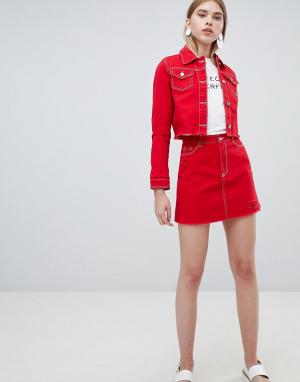 Джинсовая юбка-трапеция с необработанным краем -Красный Urban Bliss