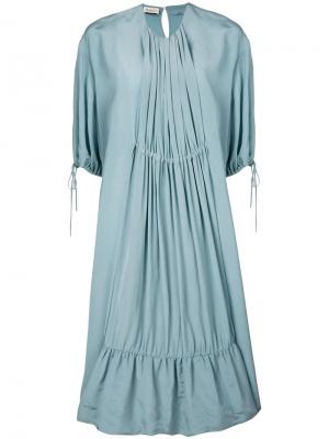 Платье свободного кроя с плиссировкой спереди Mulberry. Цвет: синий