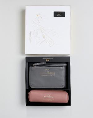 Подарочный набор из розового кожаного пенала с надписью и серого кошел Paul Costelloe. Цвет: розовый