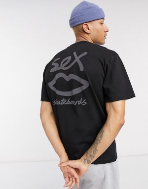 Черная футболка с принтом на спине -Черный Sex Skateboards