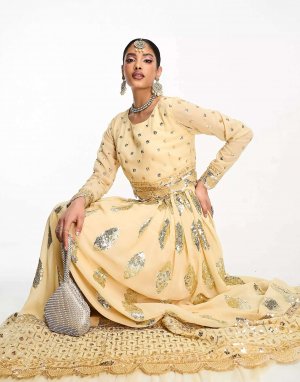 Золотая пышная юбка с вышивкой lehenga Nesavaali
