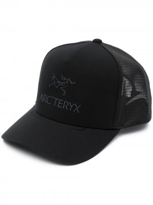 Arcteryx кепка с вышитым логотипом Arc'teryx. Цвет: черный