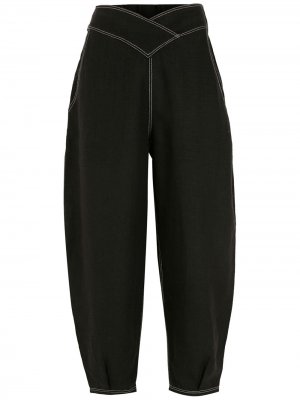 Укороченные зауженные брюки с эластичным поясом PIU BRAND. Цвет: черный