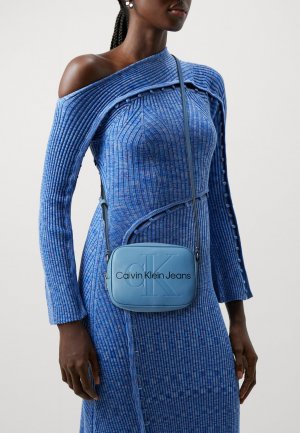 Сумка через плечо SCULPTED CAMERA BAG MONO Cal Calvin Klein Jeans