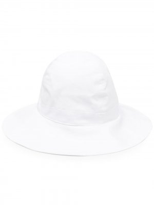 Однотонная шляпа AMI Paris. Цвет: белый