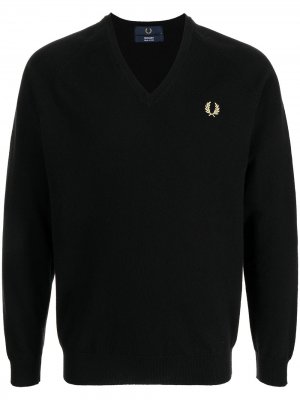 Embroidered-logo V-neck jumper FRED PERRY. Цвет: черный