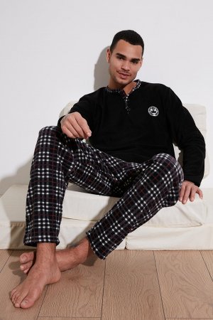Зимний пижамный комплект из мягкого текстурированного флиса с круглым вырезом стандартного кроя 6096100, черный Buratti