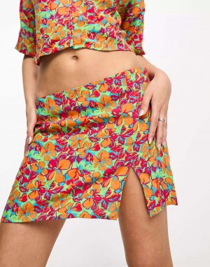 Комбинированная мини-юбка с заниженной талией и ярким цветочным принтом Noisy May