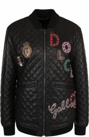 Стеганый бомбер на молнии с нашивками Dolce & Gabbana. Цвет: черный