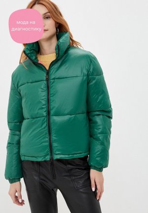 Куртка утепленная Macleria. Цвет: зеленый