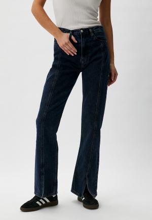 Джинсы Calvin Klein Jeans AUTHENTIC BOOTCUT FRONT SPLIT. Цвет: синий