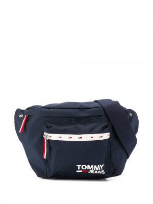 Поясная сумка Cool City Tommy Jeans. Цвет: синий