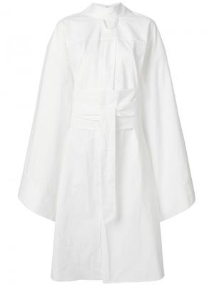 Extra wide sleeve dress A.W.A.K.E.. Цвет: белый