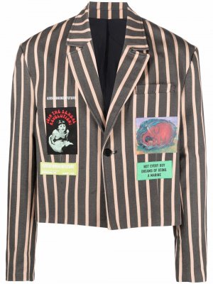Укороченный пиджак в полоску с нашивкой-логотипом Kids of broken future. Цвет: черный