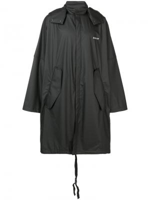 Пальто на молнии с капюшоном Ambush. Цвет: черный