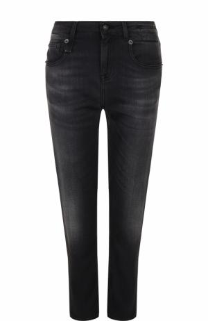 Укороченные джинсы прямого кроя с потертостями R13. Цвет: черный