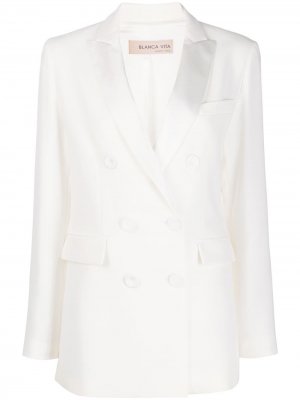 Двубортный пиджак с заостренными лацканами Blanca Vita. Цвет: белый