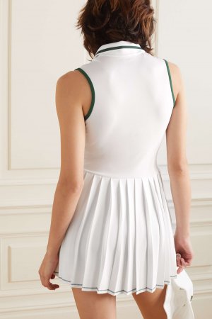 LACOSTE Платье для тенниса из пике с плиссировкой и аппликацией, белый