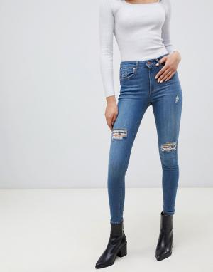 Выбеленные джинсы скинни с рваной отделкой Miss Selfridge. Цвет: синий