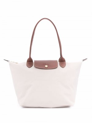Маленькая сумка на плечо Le Pliage Longchamp. Цвет: бежевый