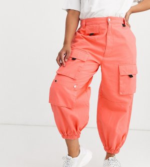 Выбеленные коралловые джинсы бойфренда с карманами в стиле милитари ASOS DESIGN Curve-Оранжевый Curve